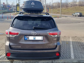 Toyota Highlander foto 2