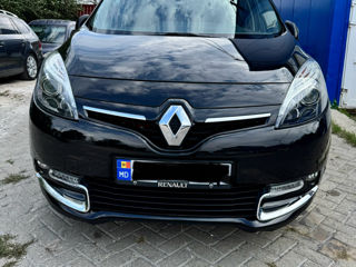 Renault Grand Scenic foto 2