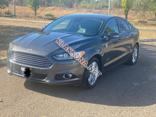 Ford Fusion foto 3