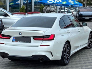 BMW 3 Series foto 2