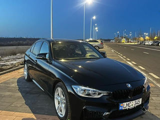 BMW 3 Series foto 4