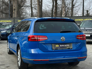 Volkswagen Passat foto 4