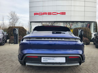 Porsche Taycan foto 5