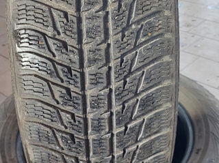 235/60  R18  Nokian  - 2600 lei (4 buc)! foto 2