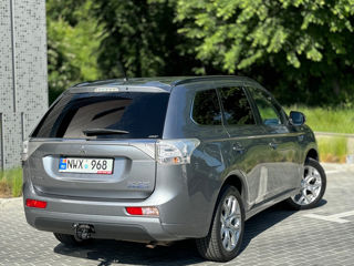 Mitsubishi Outlander foto 5