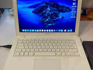 MacBook 13-inch, A1342/ RAM 6GB / SSD 256GB (NOU). Urgent!