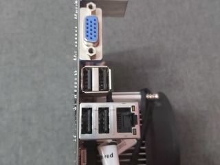 ASRock H61M-VG3 foto 3