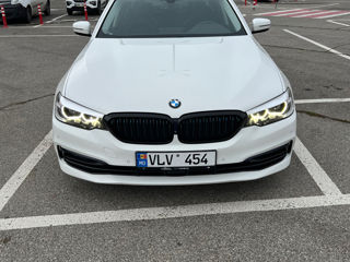 BMW 5 Series foto 7