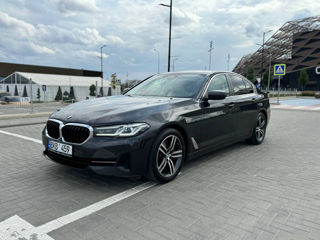 BMW 5 Series foto 5