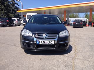 Volkswagen Jetta foto 5