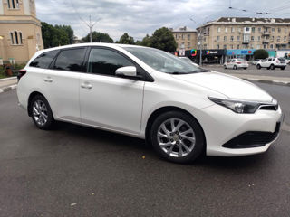 Toyota Auris foto 6