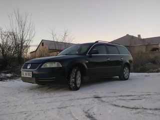 Volkswagen Passat foto 1