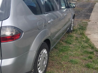 Ford S-Max foto 3