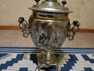 Vând samovar electric