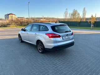 Ford Focus foto 7