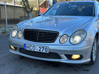 Mercedes E-Class foto 6