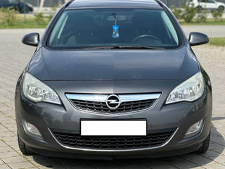 Opel Astra foto 2