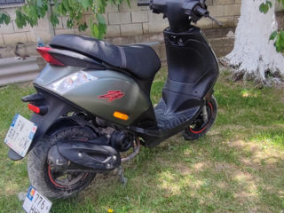 Piaggio Zip foto 8