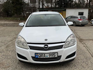 Opel Astra foto 3