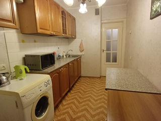 Apartament cu 1 cameră, 45 m², Buiucani, Chișinău foto 4