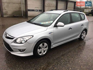 Hyundai i30 universal zapceasti 1.4 Benzin. foto 9