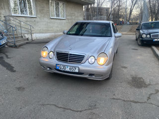 Mercedes E-Class