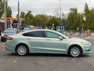 Ford Fusion foto 4