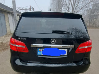 Mercedes B-Class foto 3