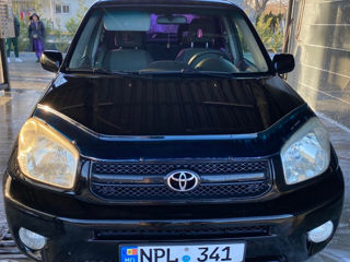 Toyota Rav 4 foto 2