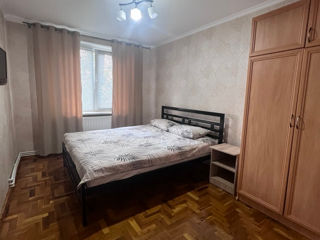 Apartament cu 2 camere, 60 m², Botanica, Chișinău foto 4