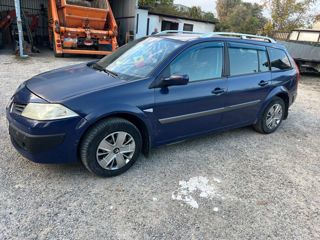 Renault Megane foto 2