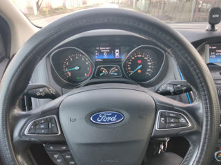 Ford Focus foto 10