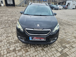 Peugeot 2008 foto 3