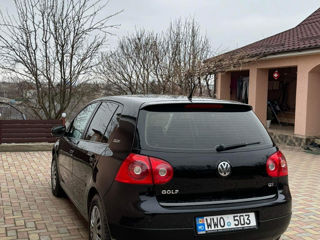 Volkswagen Golf foto 2