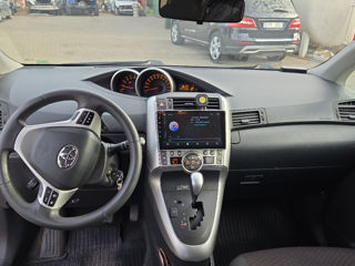 Toyota Verso foto 6