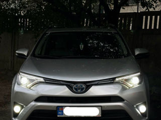 Toyota Rav 4 foto 1