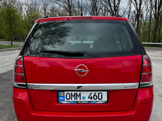 Opel Zafira foto 4