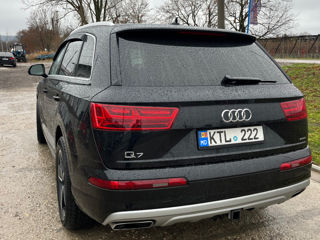 Audi Q7 foto 2