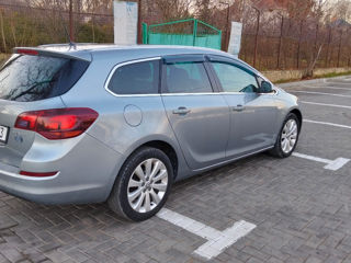 Opel Astra foto 4