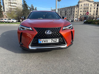 Lexus UX foto 3