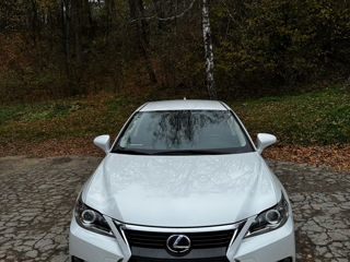 Lexus CT Series foto 2