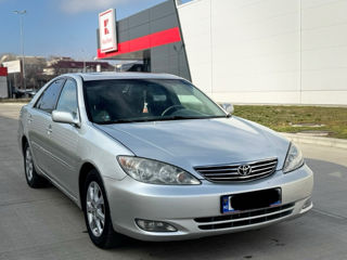 Toyota Camry foto 2