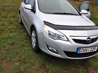 Opel Astra foto 4