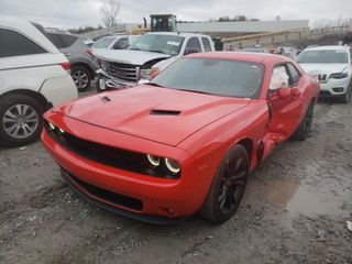 Dodge Challenger foto 1