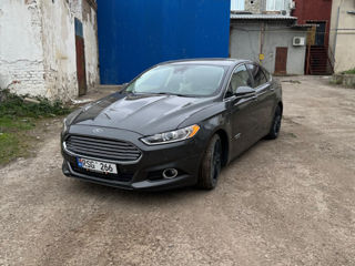 Ford Fusion foto 3