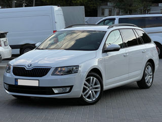 Skoda Octavia foto 1