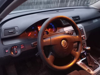 Volkswagen Passat foto 6