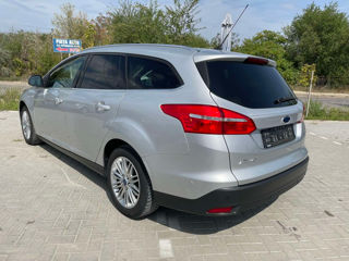 Ford Focus foto 5