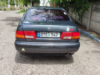 Toyota Carina foto 10