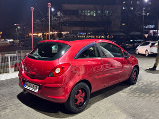 Opel Corsa foto 2